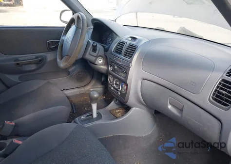 2000 Hyundai Accent Gl из США, поврежденный, VIN KMHCG45G6YU090020